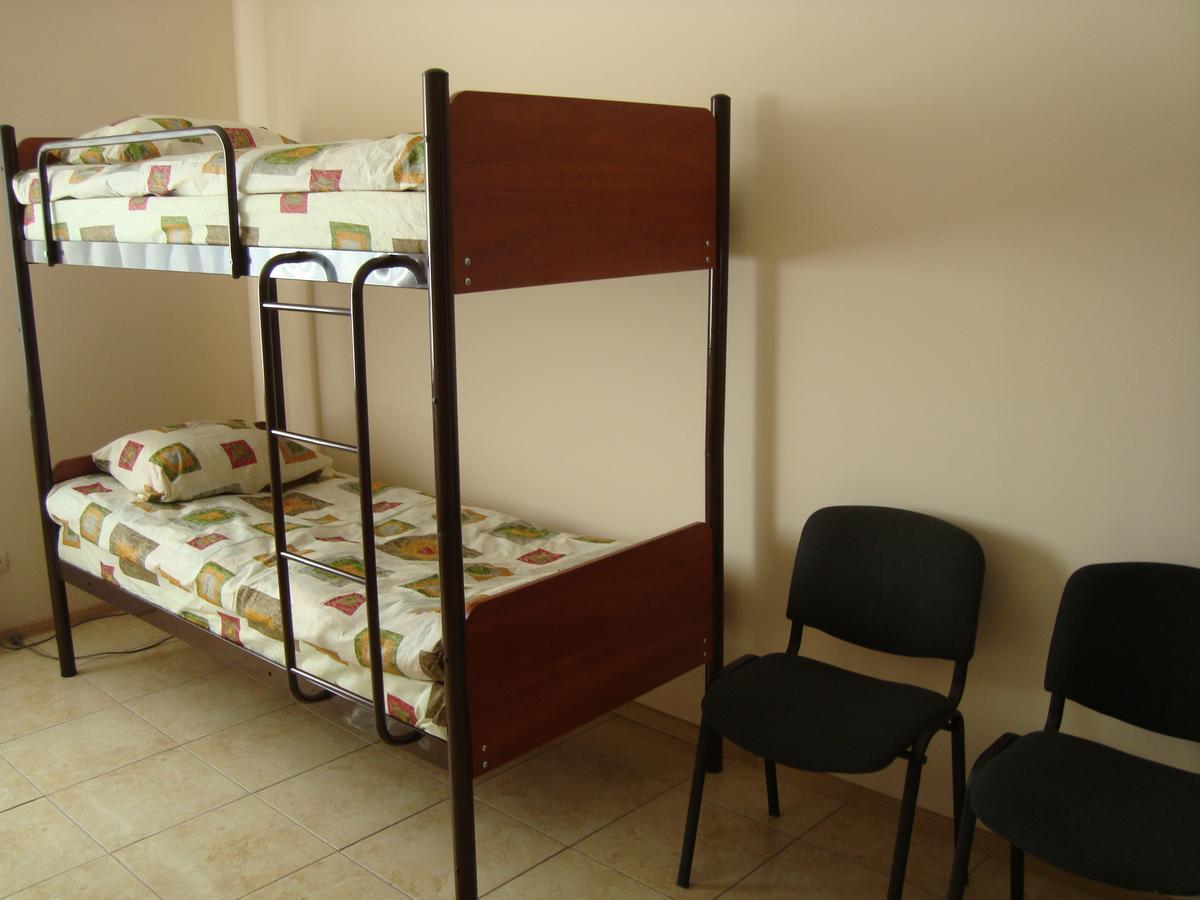 ז'יטומיר Hostel Sofia מראה חיצוני תמונה