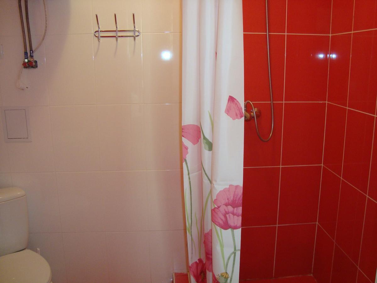 ז'יטומיר Hostel Sofia מראה חיצוני תמונה