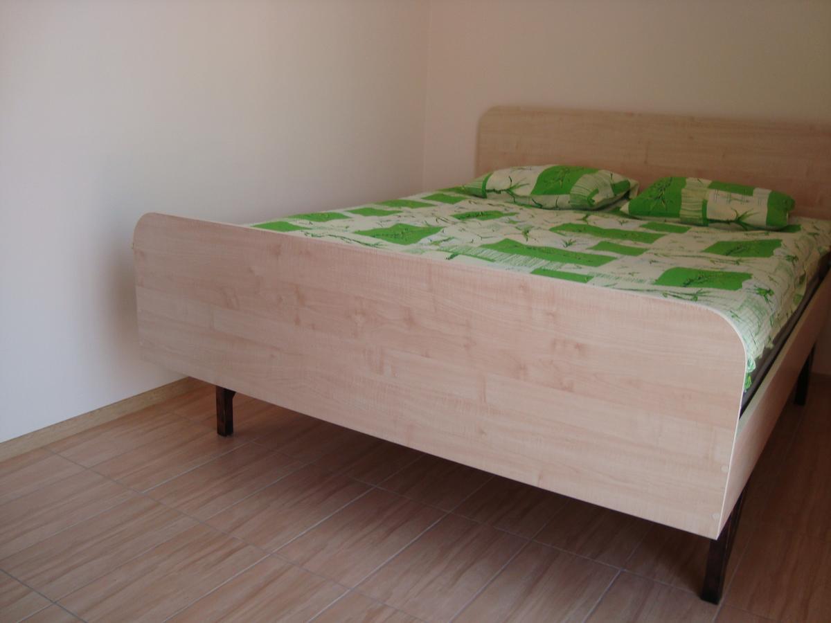 ז'יטומיר Hostel Sofia מראה חיצוני תמונה