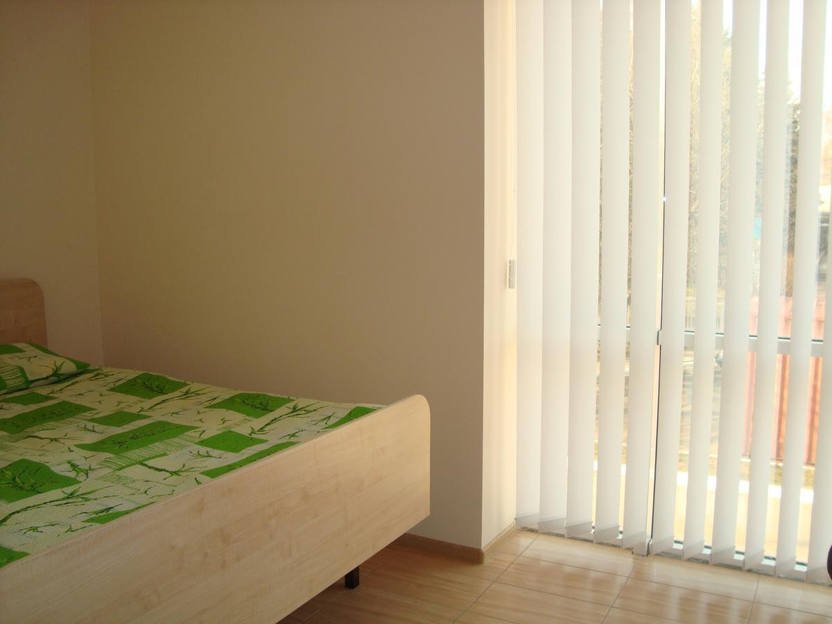 ז'יטומיר Hostel Sofia מראה חיצוני תמונה